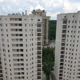Продам квартиру, Профессорская ул. , 5 кім., 200 м², без внутренних работ