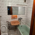 Продам квартиру, 1  ком., 32.70 м², косметический ремонт 