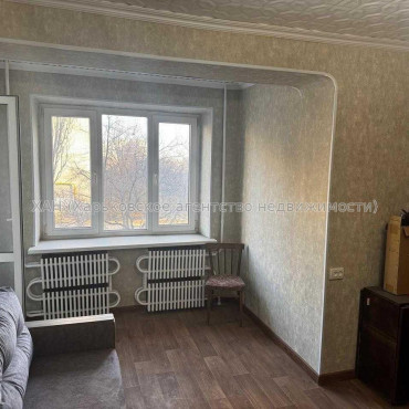 Продам квартиру, 1  ком., 32.70 м², косметический ремонт 