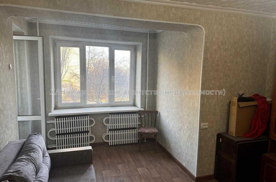 Продам квартиру, 1  ком., 32.70 м², косметический ремонт 