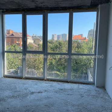 Продам будинок, Алупкинская ул. , 206 м², 3 соток, без отделочных работ 