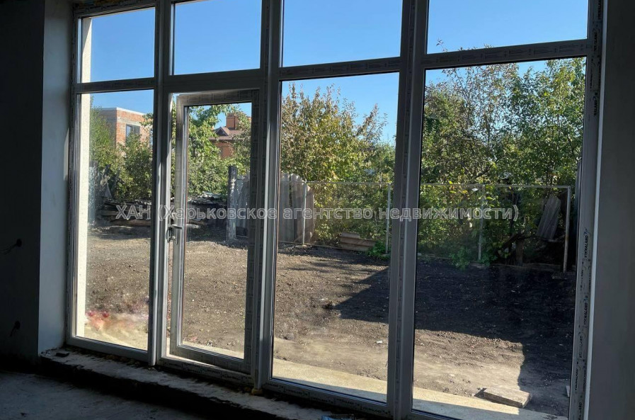 Продам будинок, Алупкинская ул. , 206 м², 3 соток, без отделочных работ 