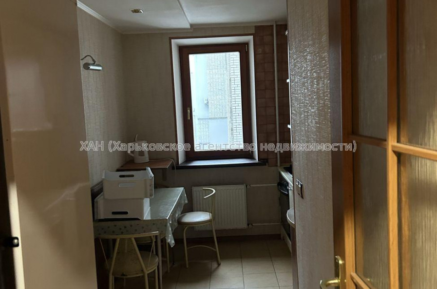 Продам квартиру, Клочковская ул. , 3 кім., 65 м², евроремонт 