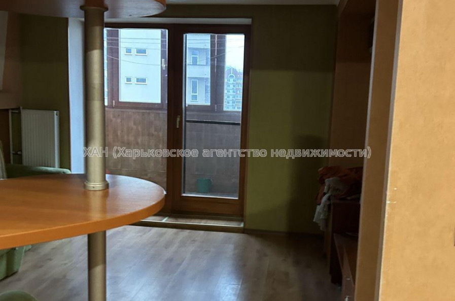Продам квартиру, Клочковская ул. , 3 кім., 65 м², евроремонт 
