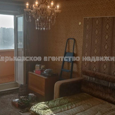 Продам квартиру, Ахсарова Энвера ул. , 2 кім., 54 м², советский ремонт 