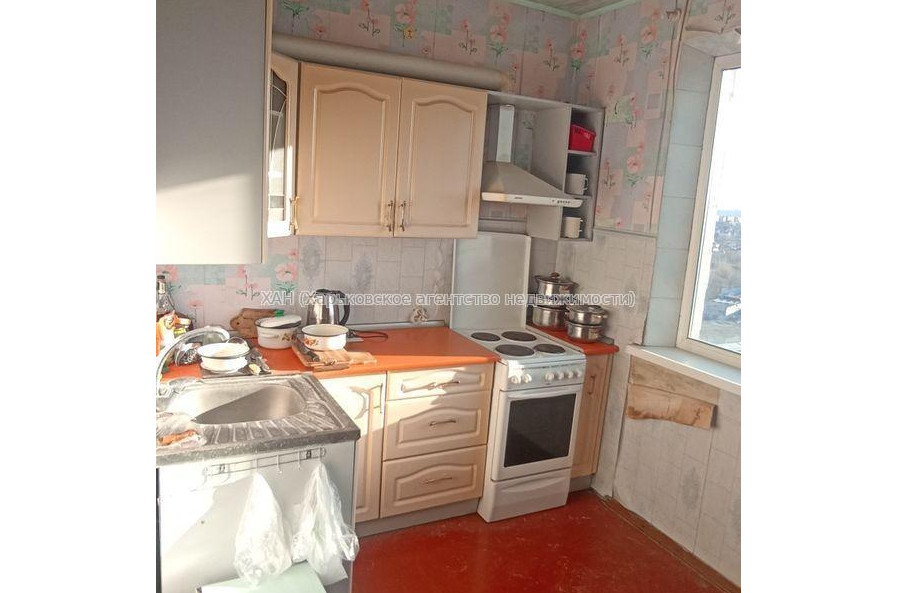 Продам квартиру, Ахсарова Энвера ул. , 2 кім., 54 м², советский ремонт 