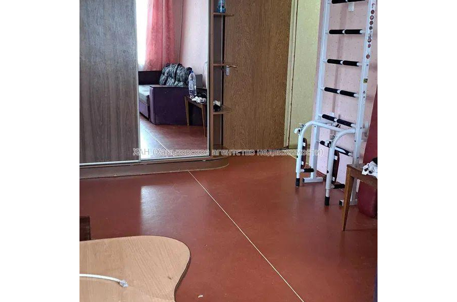 Сдам квартиру, Амосова ул. , 2  ком., 55 м², советский ремонт 