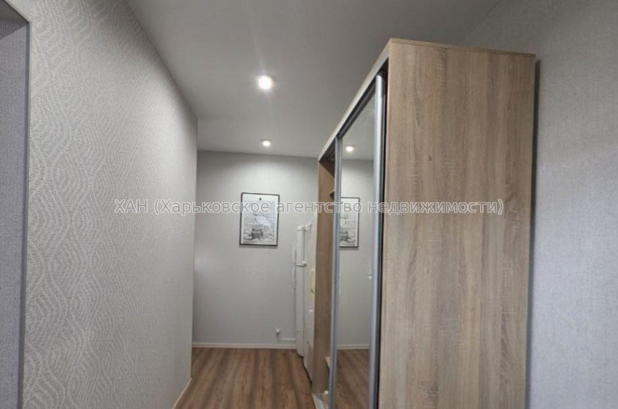 Продам квартиру, Победы просп. , 1 кім., 42 м², евроремонт 