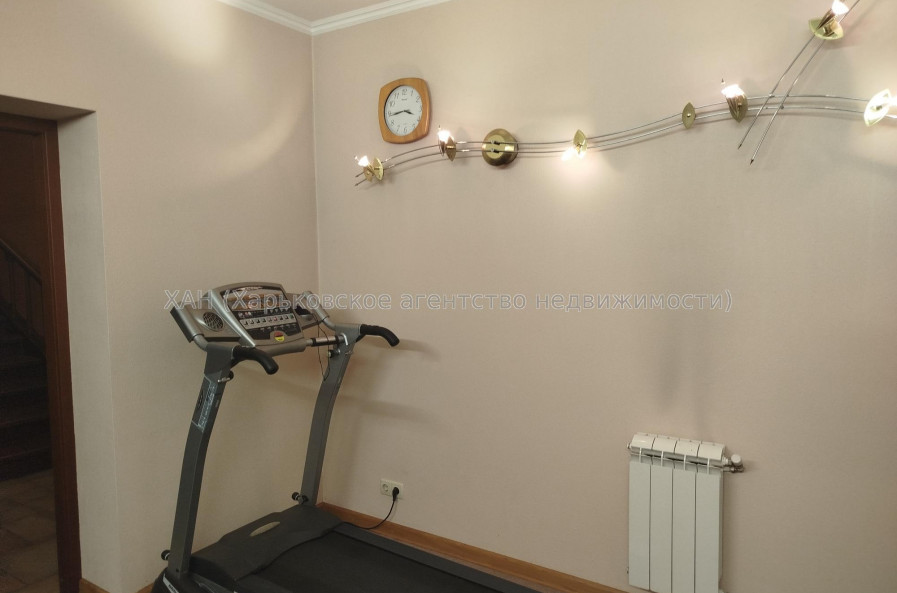 Продам дом, Ирининская ул. , 250 м², 5 сот., евроремонт 