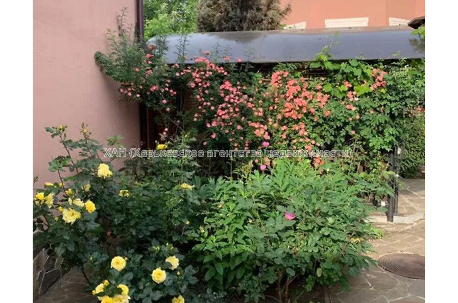 Продам дом, Ирининская ул. , 250 м², 5 сот., евроремонт 