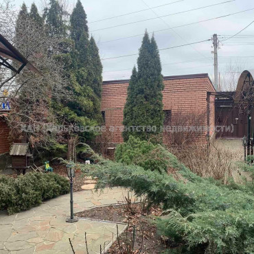 Продам дом, Ирининская ул. , 250 м², 5 сот., евроремонт 