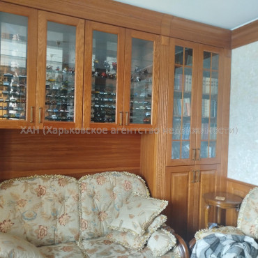 Продам дом, Ирининская ул. , 250 м², 5 сот., евроремонт 