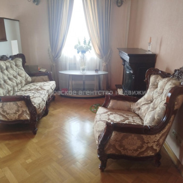 Продам дом, Ирининская ул. , 250 м², 5 сот., евроремонт 