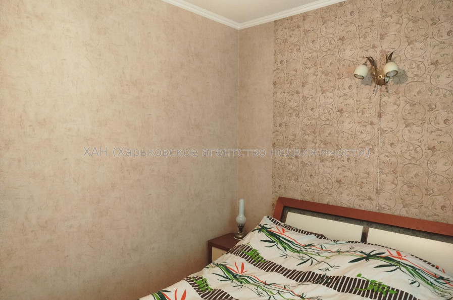 Продам дом, Ирининская ул. , 250 м², 5 сот., евроремонт 