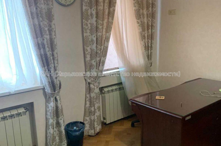 Продам дом, Ирининская ул. , 250 м², 5 сот., евроремонт 