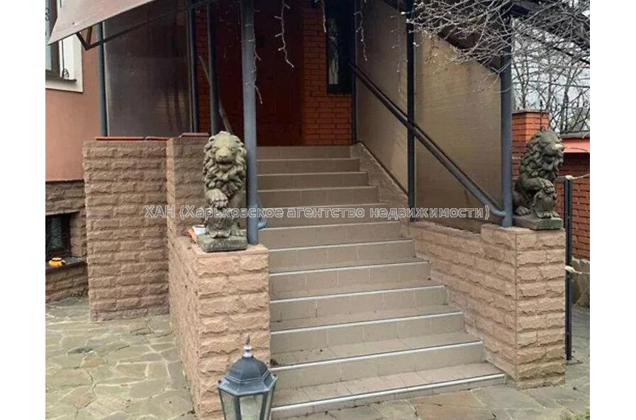 Продам дом, Ирининская ул. , 250 м², 5 сот., евроремонт 