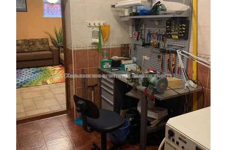 Продам дом, Ирининская ул. , 250 м², 5 сот., евроремонт 