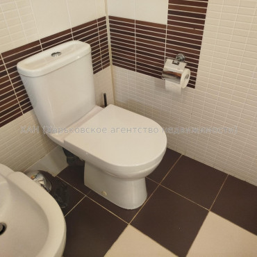 Продам дом, Ирининская ул. , 250 м², 5 сот., евроремонт 