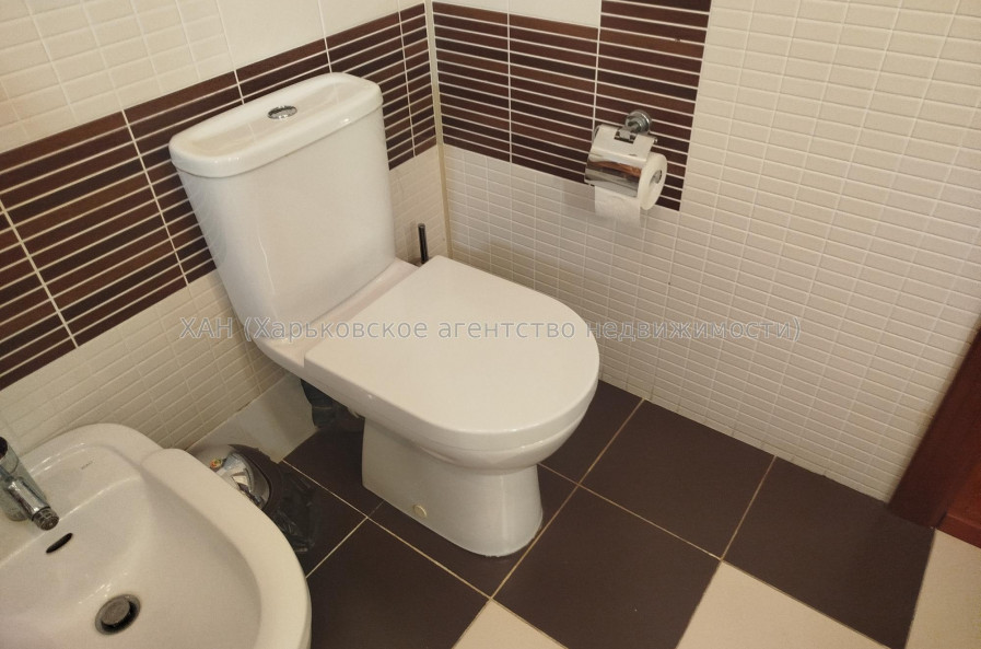 Продам дом, Ирининская ул. , 250 м², 5 сот., евроремонт 