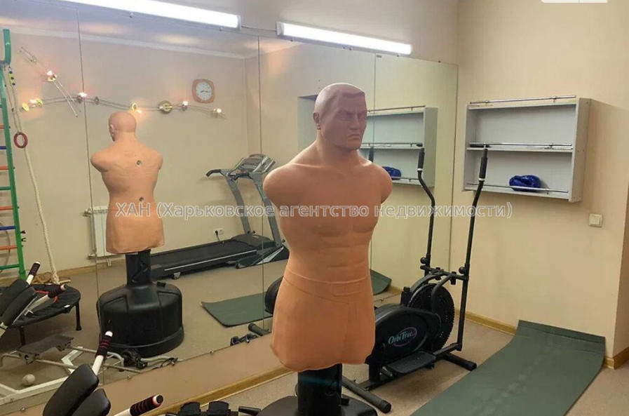 Продам дом, Ирининская ул. , 250 м², 5 сот., евроремонт 