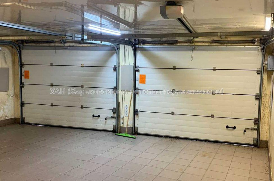 Продам дом, Ирининская ул. , 250 м², 5 сот., евроремонт 