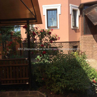 Продам дом, Ирининская ул. , 250 м², 5 сот., евроремонт 