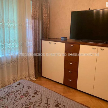 Продам дом, Ирининская ул. , 250 м², 5 сот., евроремонт 
