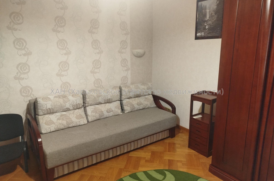 Продам дом, Ирининская ул. , 250 м², 5 сот., евроремонт 