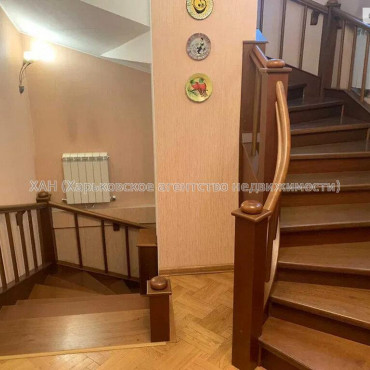 Продам дом, Ирининская ул. , 250 м², 5 сот., евроремонт 