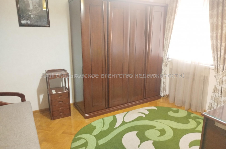 Продам дом, Ирининская ул. , 250 м², 5 сот., евроремонт 