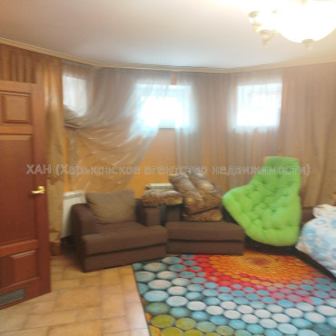 Продам дом, Ирининская ул. , 250 м², 5 сот., евроремонт 