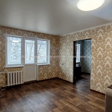 Продам квартиру, Богдана Хмельницкого бульв. , 2 кім., 44.90 м², капитальный ремонт 