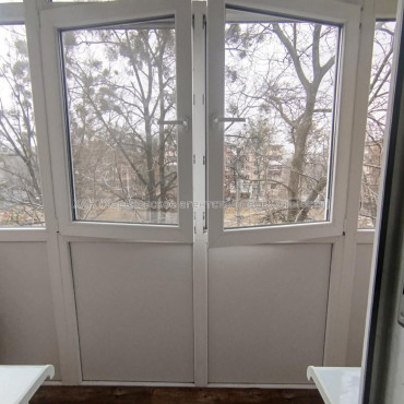 Продам квартиру, Богдана Хмельницкого бульв. , 2 кім., 44.90 м², капитальный ремонт 