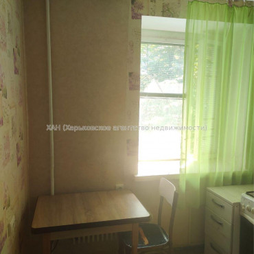 Продам квартиру, Аэрокосмический пр. , 1  ком., 29.60 м², советский ремонт 