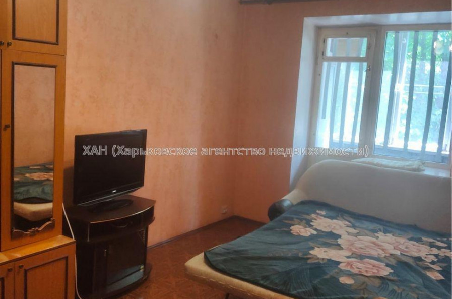 Продам квартиру, Аэрокосмический пр. , 1  ком., 29.60 м², советский ремонт 