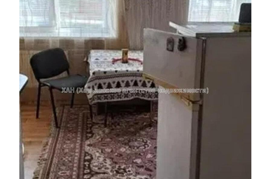 Продам квартиру, Любови Малой  просп. , 1 кім., 24 м², капитальный ремонт 