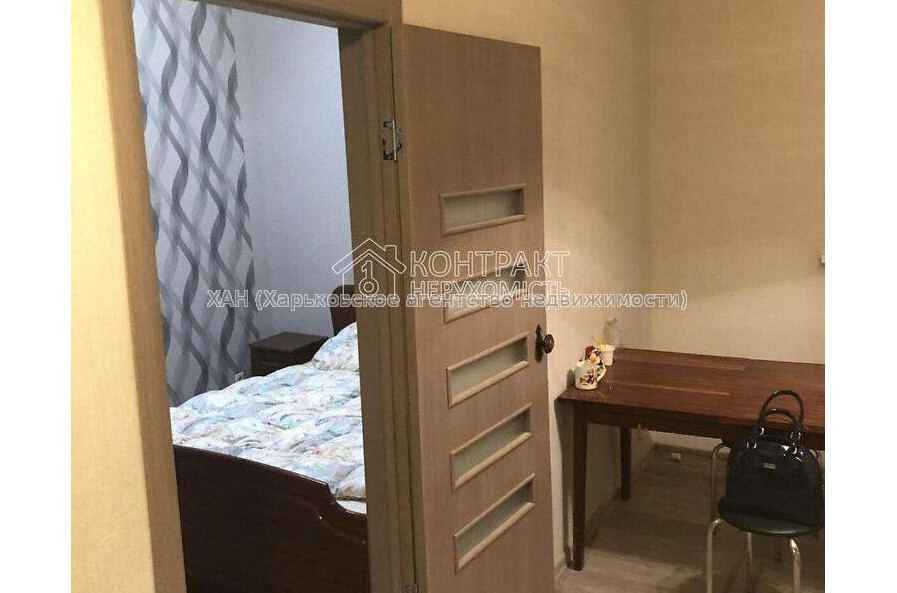 Продам квартиру, Льва Ландау просп. , 16 , 1  ком., 26 м², капитальный ремонт 