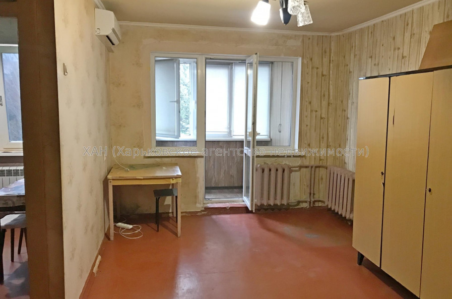 Продам квартиру, 187 , 1 кім., 31 м², советский ремонт 
