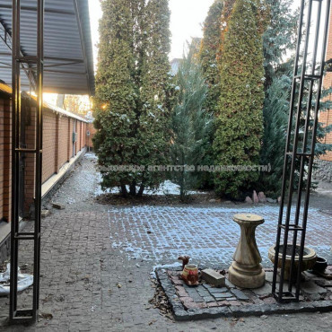 Продам дом, Салтовское шоссе , 300.10 м², 15 сот., авторский дизайн 