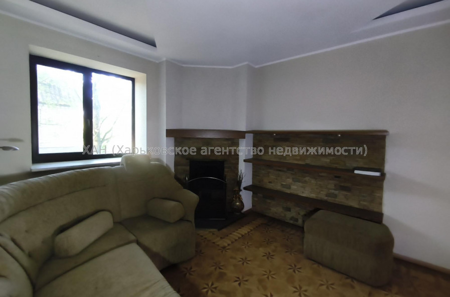 Продам дом, Заречный пер. , 241 м², 25 сот., капитальный ремонт 