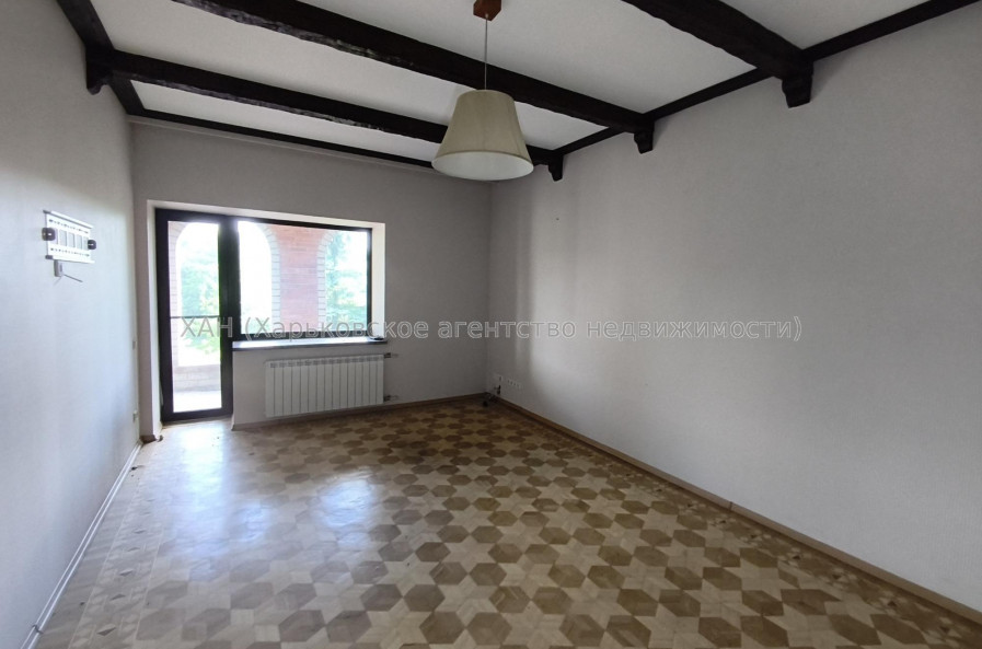 Продам дом, Заречный пер. , 241 м², 25 сот., капитальный ремонт 
