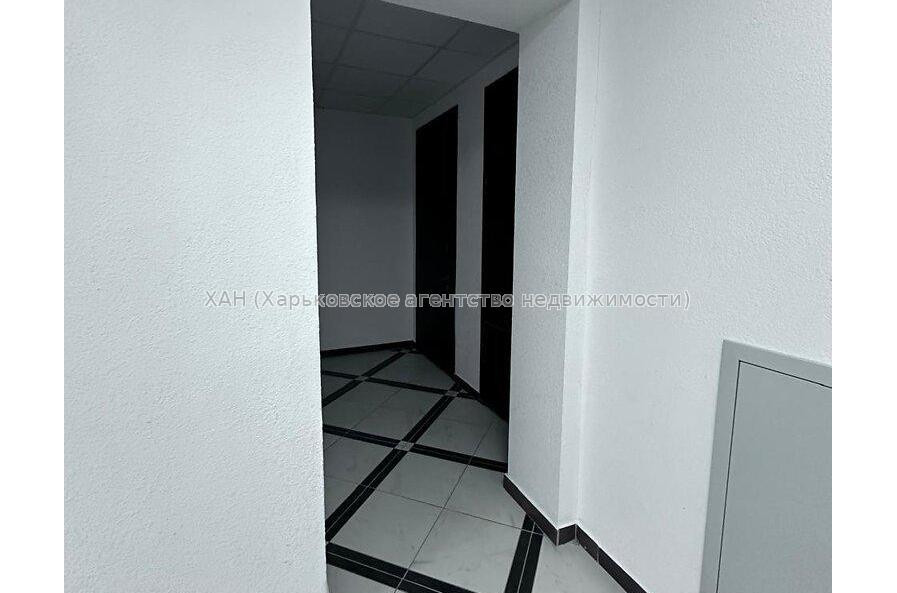 Продам квартиру, Полтавский Шлях ул. , 2  ком., 80 м², без внутренних работ 