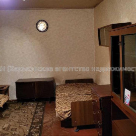 Продам квартиру, Жасминовый б-р , 6 , 1  ком., 30 м², советский ремонт