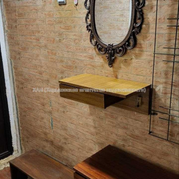 Продам квартиру, Жасминовый б-р , 6 , 1  ком., 30 м², советский ремонт 