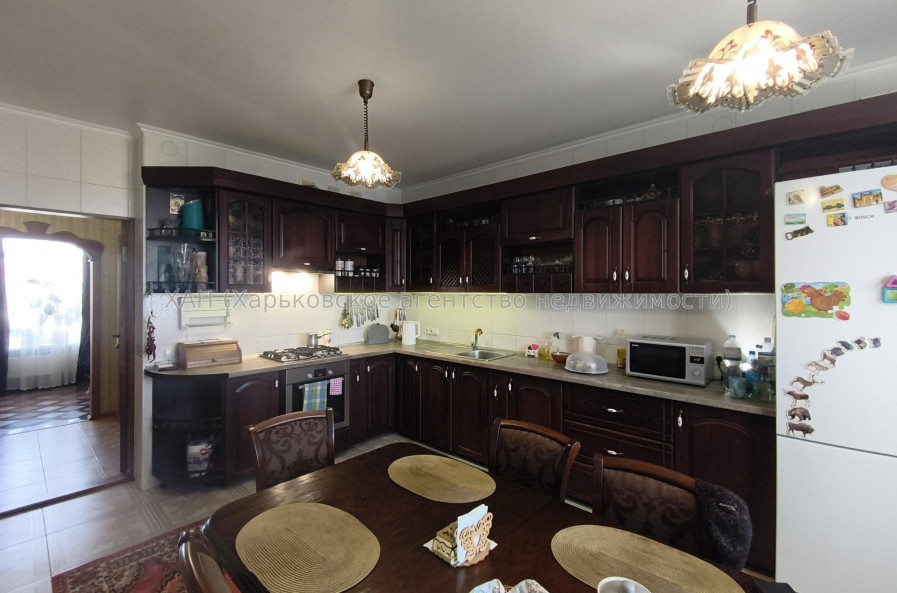 Продам дом, Нижняя ул. , 171.40 м², 12.68 сот., капитальный ремонт 