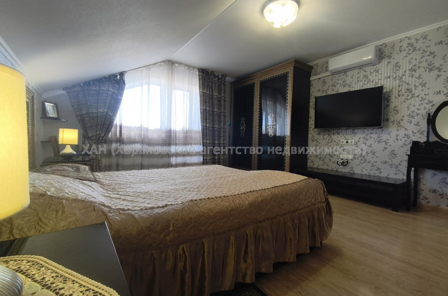 Продам дом, Нижняя ул. , 171.40 м², 12.68 сот., капитальный ремонт 