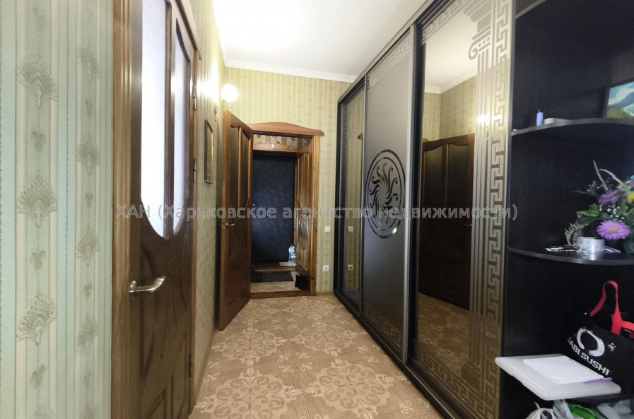 Продам дом, Нижняя ул. , 171.40 м², 12.68 сот., капитальный ремонт 