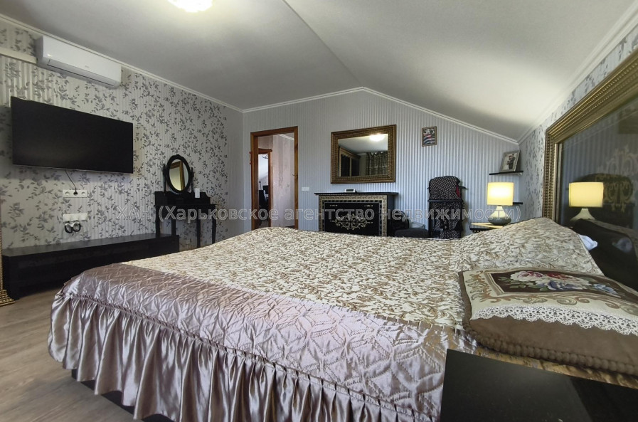 Продам дом, Нижняя ул. , 171.40 м², 12.68 сот., капитальный ремонт 