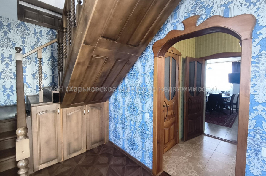 Продам дом, Нижняя ул. , 171.40 м², 12.68 сот., капитальный ремонт 