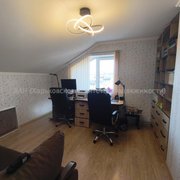 Продам дом, Нижняя ул. , 171.40 м², 12.68 сот., капитальный ремонт 